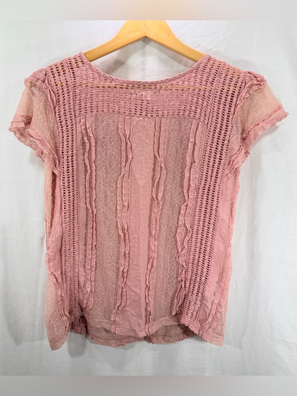 Forever 21 Dusty Pink Crochet Knit Short Sleeve Top
